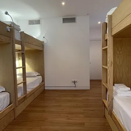 Matriz 55, & Πόντα Ντελγκάντα