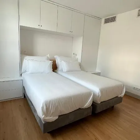 Hostel Matriz 55, & Ponta Delgada (Sao Miguel)