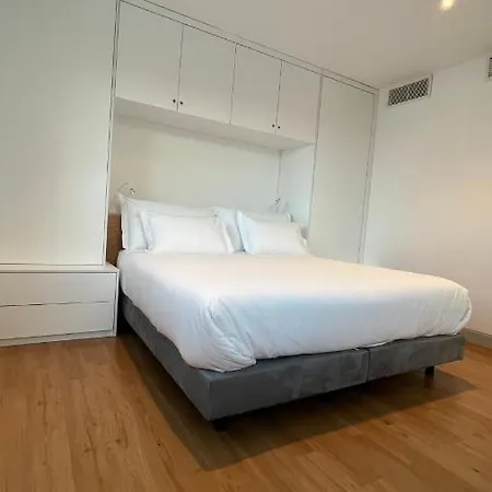 Hostel Matriz 55, & Ponta Delgada (Sao Miguel)