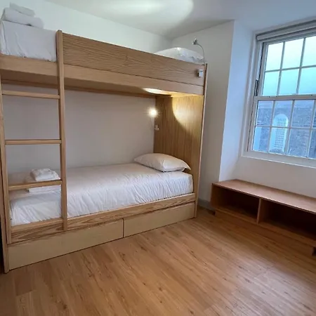 Matriz 55 * Ponta Delgada (Sao Miguel)