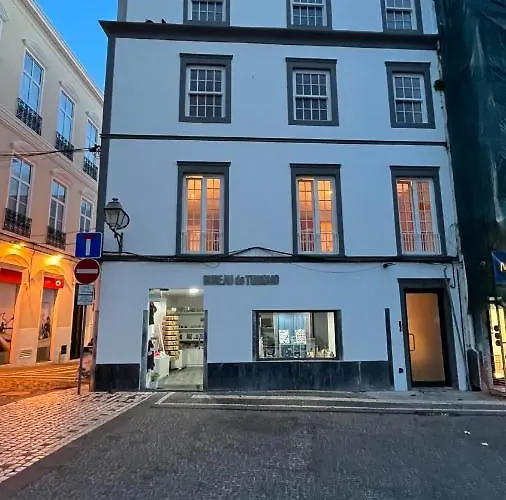 Matriz 55, & Ponta Delgada