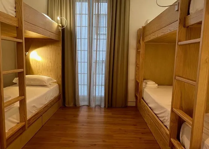 Matriz 55, & Hostel *