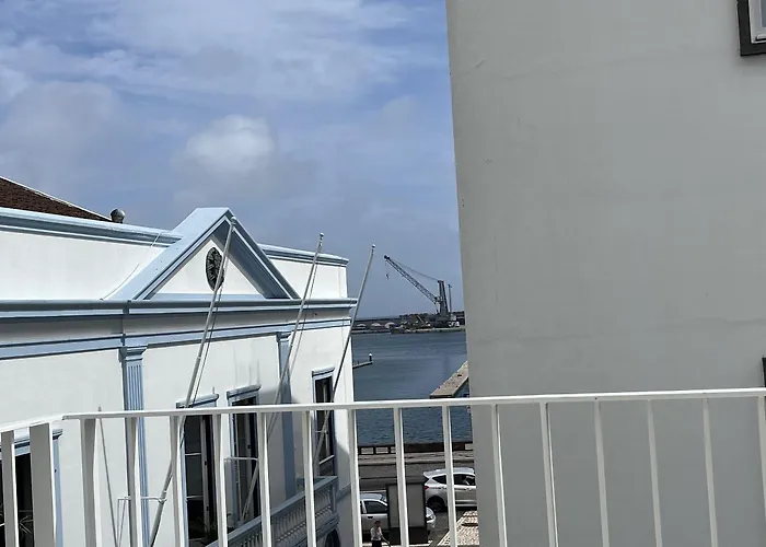 Matriz 55, & * Ponta Delgada